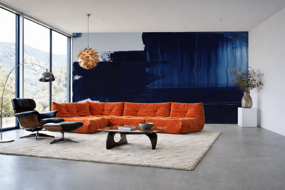 Dusky Watercolor Stroke