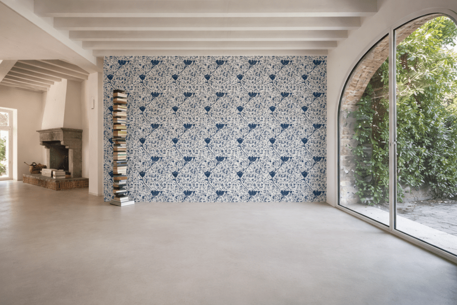 Navy Blooms