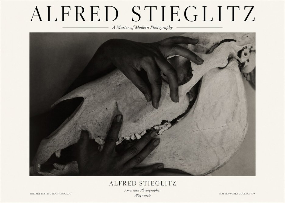 Alfred Stieglitz Georgia O'keeffe - Hands and Skull No1 - Affiche