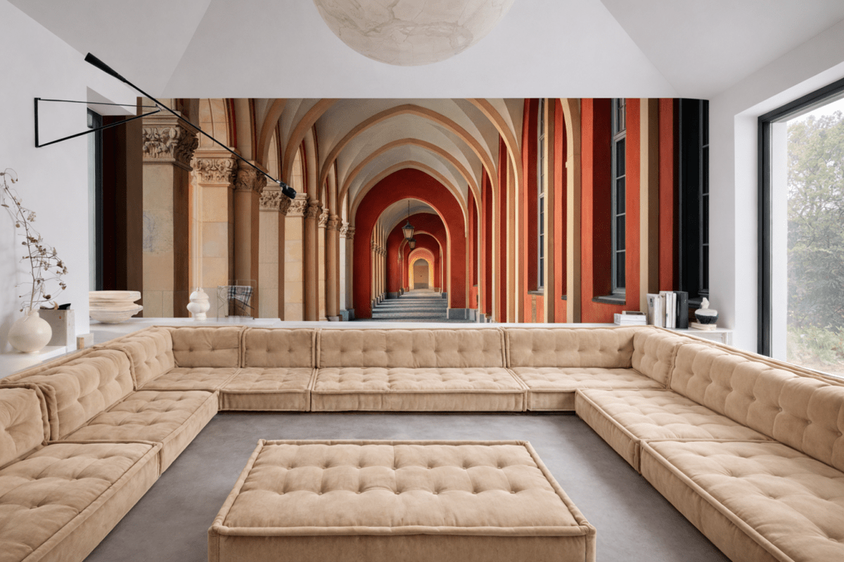 Colonnade Embrace